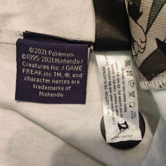 Evee Evolution Camo Cargo Pants, Pokemon collection from Blackmilk - Picture 4 of 11